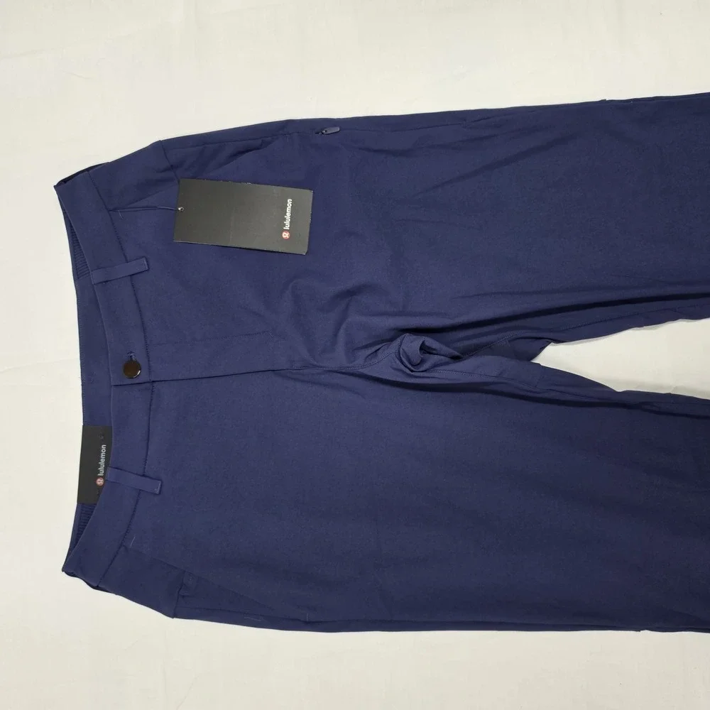 Lululemon Commission Golf Pant 32